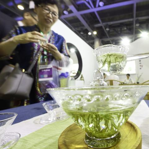 (冲泡茶饮推荐)品茗好去处:探寻十款适合冲泡的优质茶叶