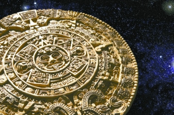 (阿兹特克太阳历石)探索古老文明:阿兹特克四个太阳纪与传奇创世神话