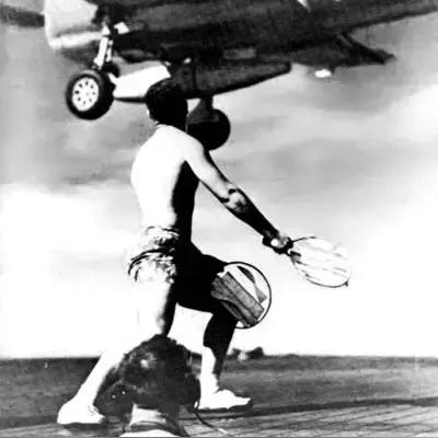 (荣耀战机怎么玩)荣耀战机红包版:绝对刺激!超级飞行体验等你来挑战 (荣耀战机怎么玩)荣耀战机红包版:绝对刺激!超级飞行体验等你来挑战