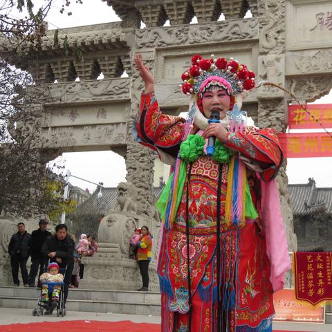 重返儿时乐趣：贪玩手游传世归来，带你畅游经典传奇的精彩世界