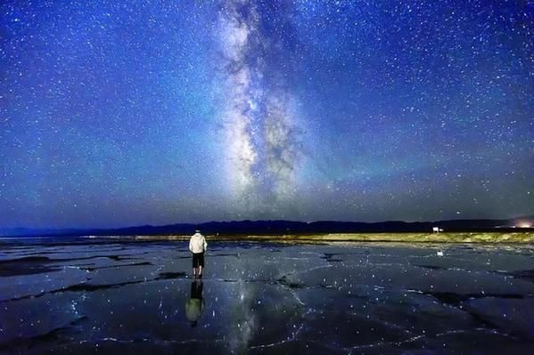 触摸天空歌曲:畅想自由之境,揽风云,倾听星辰,深入心灵,感受自我觉醒之美 触摸天空歌曲:畅想自由之境,揽风云,倾听星辰,深入心灵,感受自我觉醒之美
